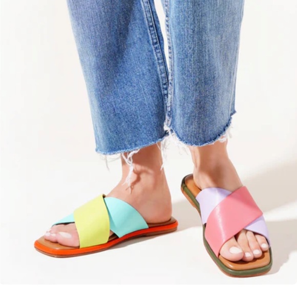 Charlotte Stone Shoes - CHARLOTTE STONE Kim Flat Slide Sandals in Nassau Colorway sz 7 EUC